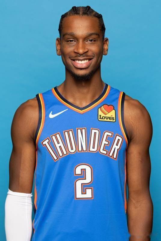 它是角色叙 它是角色叙