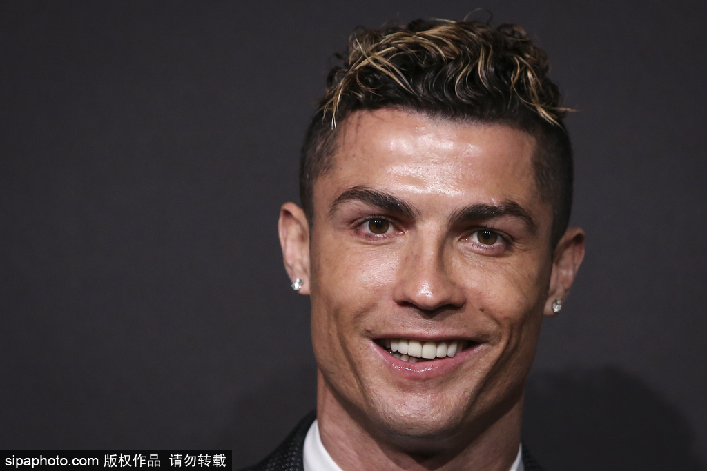 高速弯中的